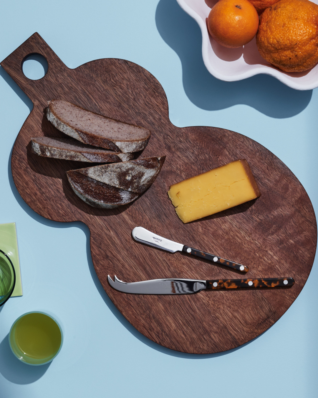 Vessel Serving Board